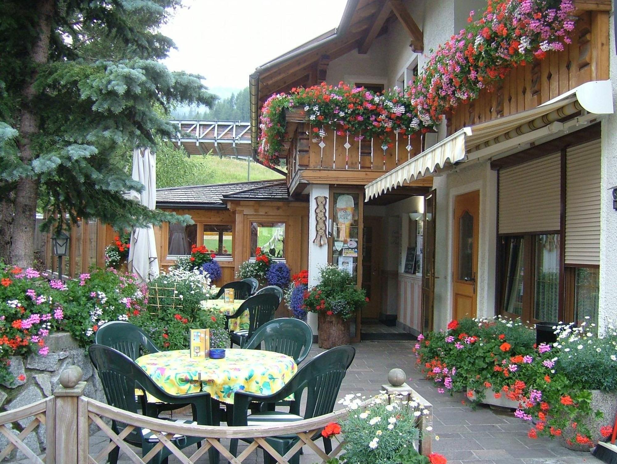 Hotel Ostaria La Fontana 2*